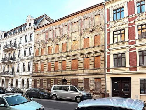 Frontansicht - Denkmalgeschütztes Mehrfamilienhaus im Zentrum von Görlitz