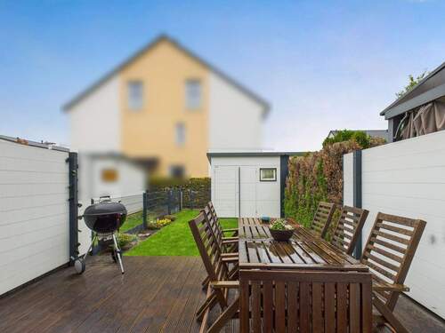 Garten/Terrasse mit Gartenhaus - 