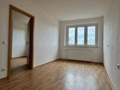 Schlafzimmer - 2 Zimmer Etagenwohnung zur Miete in Dresden / Löbtau