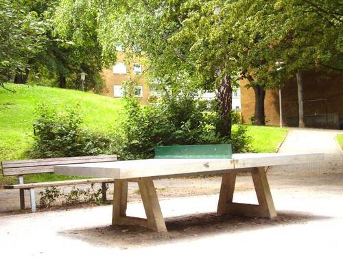 Karl-Marx-Str. 34-44 Spielplatz - 3 Zimmer Etagenwohnung in Wiesbaden