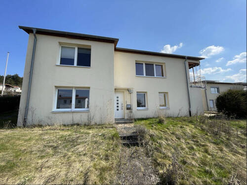 Bild1 - Geräumiges Zweifamilienhaus mit zwei Wohneinheiten in Wolfhagen!