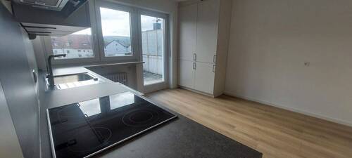 Küche Einbau.jpg - 3 Zimmer Terrassenwohnung in Weiden in der Oberpfalz