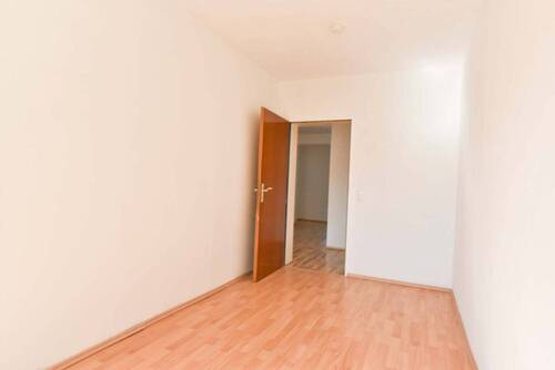 Kinderzimmer 2 / Arbeitszimmer 2 - 