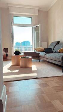 lichtdurchltutetes Wohnen - 3 Zimmer Etagenwohnung zum Kaufen in Frankfurt