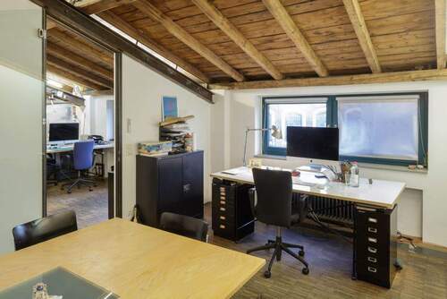 Bürofläche in alter Backsteinarchitektur - Loft im Backstein-Charme: Zwei Räume, möbliert, sofort verfügbar