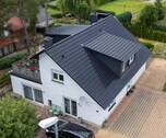 Hausansicht - Ein- Zweifamilienhaus mit Herz und gekündigter Einliegerwohnung