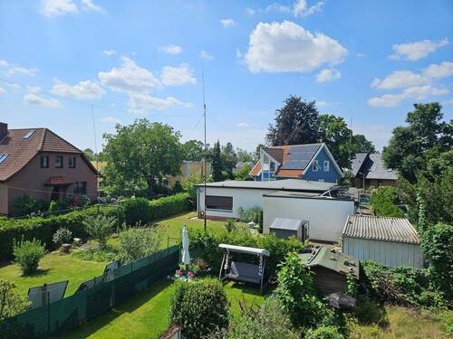 Blick aus dem 1. OG. - 