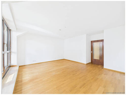 Wohn-Esszimmer - Etagenwohnung mit 60,80 m² in München zum Kaufen
