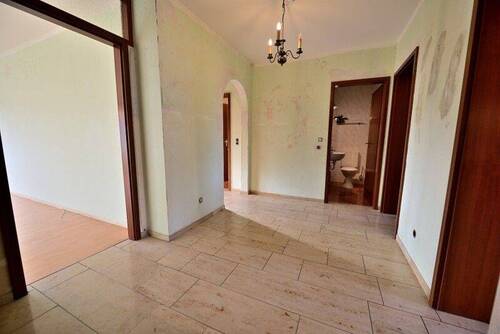 Flur Diele - 3 Zimmer Etagenwohnung in Feucht