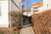 Zugang - Etagenwohnung mit 68,00 m&sup2; in Dresden zum Kaufen
