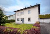 GR_095 Ansicht Süd fern - 8 Zimmer Mehrfamilienhaus, Wohnhaus zum Kaufen in Möhnesee