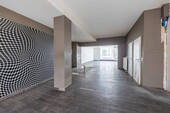 MR2C9387-HDR - 