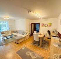 Bezaubernde Drei-Zimmer-Wohnung mit kleinem GARTEN - Düsseldorf Hassels