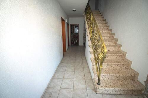 Engangsbereich - 4 Zimmer Einfamilienhaus zum Kaufen in Bad Königshofen