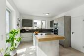 Einbauküche - 6 Zimmer Einfamilienhaus zum Kaufen in Königswinter