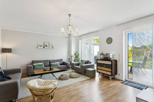 Wohnzimmer - 6 Zimmer Einfamilienhaus in Königswinter
