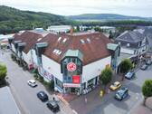 Hausansicht - Seltene Investmentchance im Zentrum von Bad Marienberg - Wohnkomfort trifft Gewerbedynamik