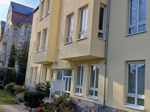 01_1000000732.jpg - hochwertiges kleines Büro nebst Kfz-Stellplatz in bester Zehlendorfer Geschäftslage