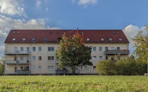 Außenansicht - 2 Zimmer Etagenwohnung zur Miete in Hoyerswerda