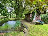 Teich und Gartenhaus - 