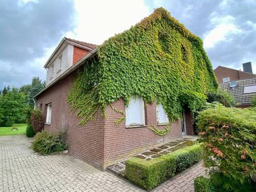 Altbau - 4 Zimmer Mehrfamilienhaus, Wohnhaus in Fürstenau