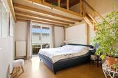 OG - Maisonette-Zimmer mit Zugang zum Balkon - 