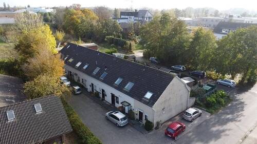 Drohnenaufnahme I - KAUFPREISREDUZIERUNG: 2011-2012 umfangreich saniertes Ferienhaus mit Garten und Terrasse in toller Lage!