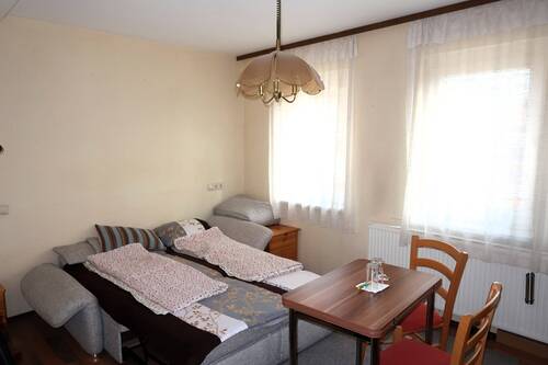 Wohn-/Schlafzimmer EG - 5 Zimmer Einfamilienhaus zum Kaufen in Oberndorf am Neckar