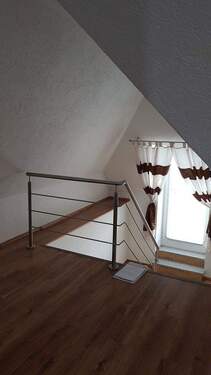 Wozi Blick zum Treppenabgang - 