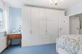 Schlafzimmer rechts - 