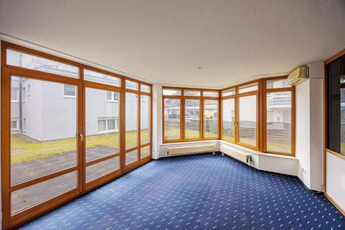 Wartezimmer - 8 Zimmer Etagenwohnung in Ingersheim