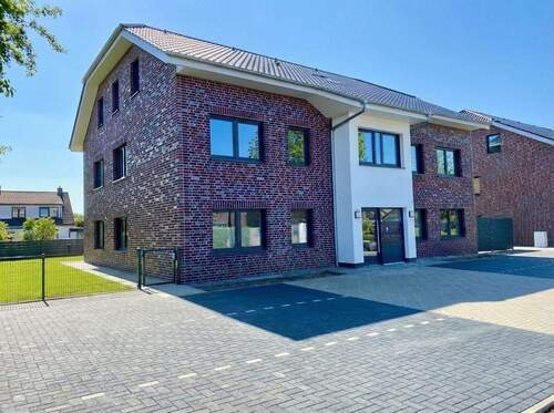 Außenansicht - Mehrfamilienhaus, Wohnhaus zum Kaufen in Fürstenau