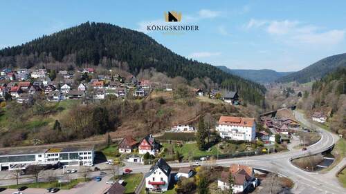 ...das auch... - Grundstück in Alpirsbach