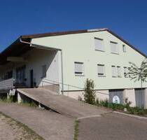 GROSSES Wohnhaus, Ortsrandlage ,2217m² Grundstück - Rielasingen-Worblingen