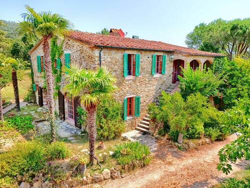 Bild 2 - 8 Zimmer Bauernhaus, Landhaus zum Kaufen in Sassetta