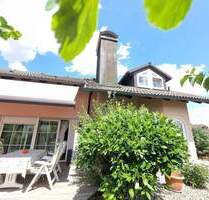 Schöne großzügige Doppelhaushälfte mit Höhenweitblick über Großmehring