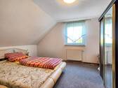 Schlafzimmer OG - 