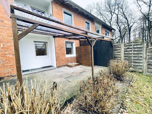 Überdachte Terasse .jpeg - Etagenwohnung mit 75,00 m&sup2; in Bad Zwischenahn zum Kaufen