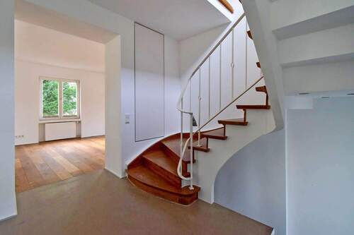 Treppenaufgang - 