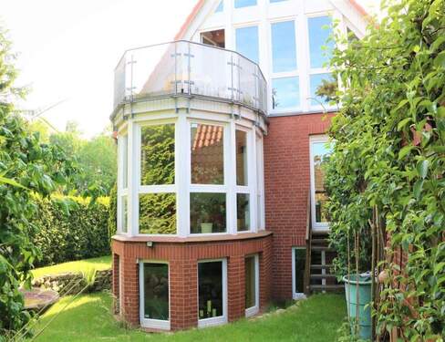 Blick aus dem Garten - 1 Zimmer Einfamilienhaus zum Kaufen in Adendorf