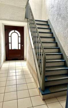 Eingangsbereich - 5 Zimmer Mehrfamilienhaus, Wohnhaus in Eppelborn