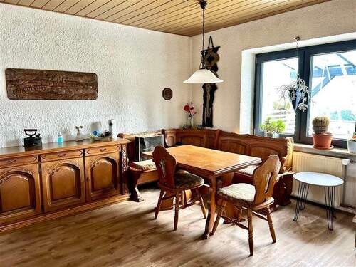 Esszimmer - Mehrfamilienhaus, Wohnhaus mit 125,00 m&sup2; in Eppelborn zum Kaufen