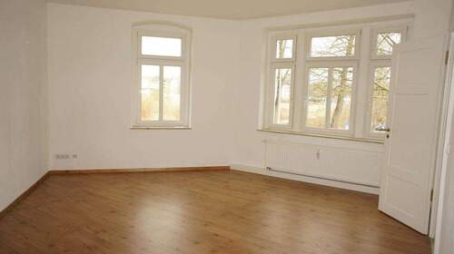 Wohnzimmer - 2 Zimmer Etagenwohnung zur Miete in Chemnitz