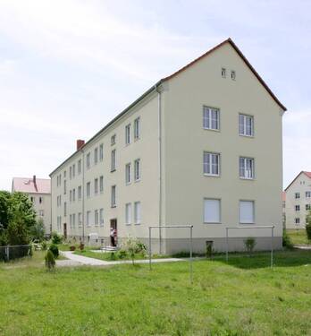 Außenansicht - 2 Zimmer Etagenwohnung zur Miete in Großräschen