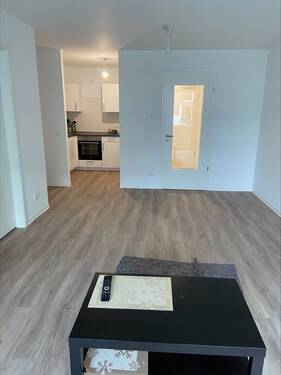 Friedrichsgaber Weg 445 Wohnzimmer.jpeg - 2 Zimmer Etagenwohnung zur Miete in Norderstedt