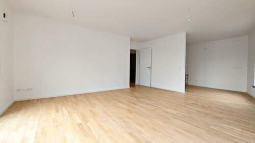 Wohnbereich - 4 Zimmer Etagenwohnung zum Kaufen in Radebeul