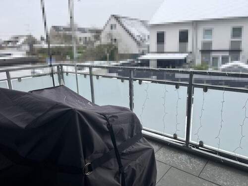 Balkon (2) - 2 Zimmer Etagenwohnung in Duisburg