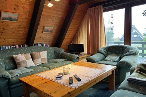 Wohn- und Esszimmer mit Ausgang auf die Terrasse - 3 Zimmer Mehrfamilienhaus, Wohnhaus in Butjadingen