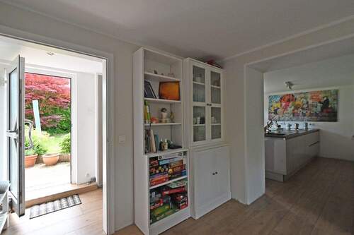 Diele - 6 Zimmer Einfamilienhaus in Essen