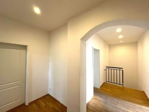 Diele - 3 Zimmer Etagenwohnung in Markkleeberg